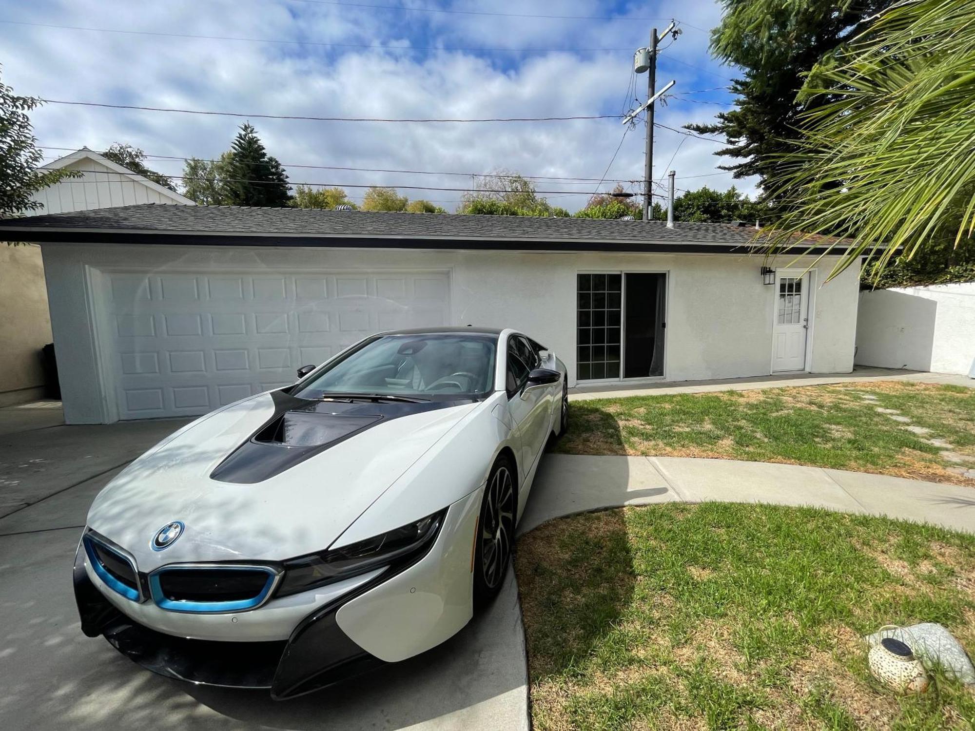 Charming Bright Traditional Home In Sherman Oaks Лос-Анджелес Экстерьер фото